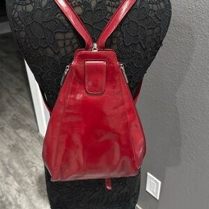 EUC Convertible shoulder bag/backpack purse